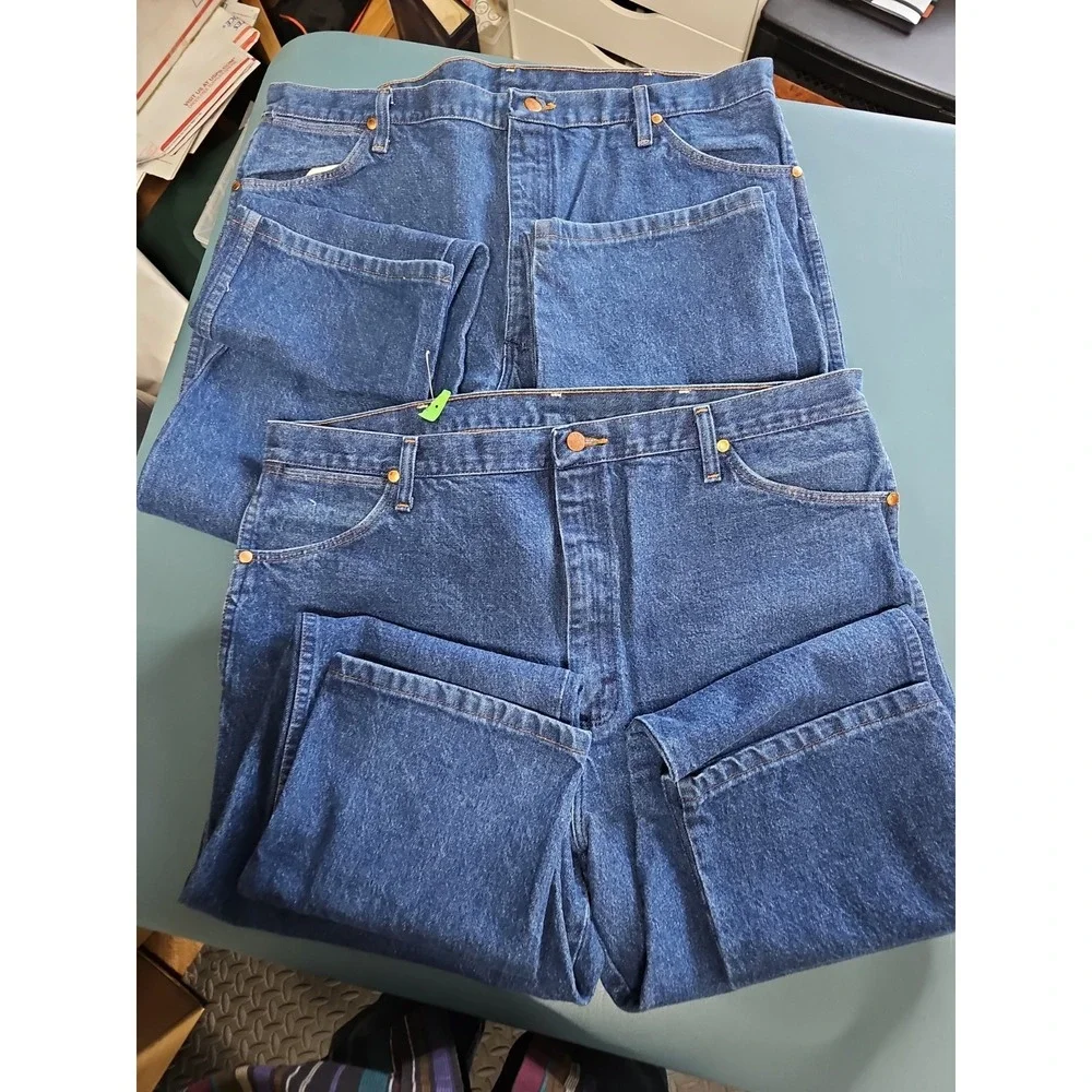 Wrangler 13MWZ Cowboy Cut Mens Jeans 42x32 NWOT Dark Blue Rigid Denim Workwear